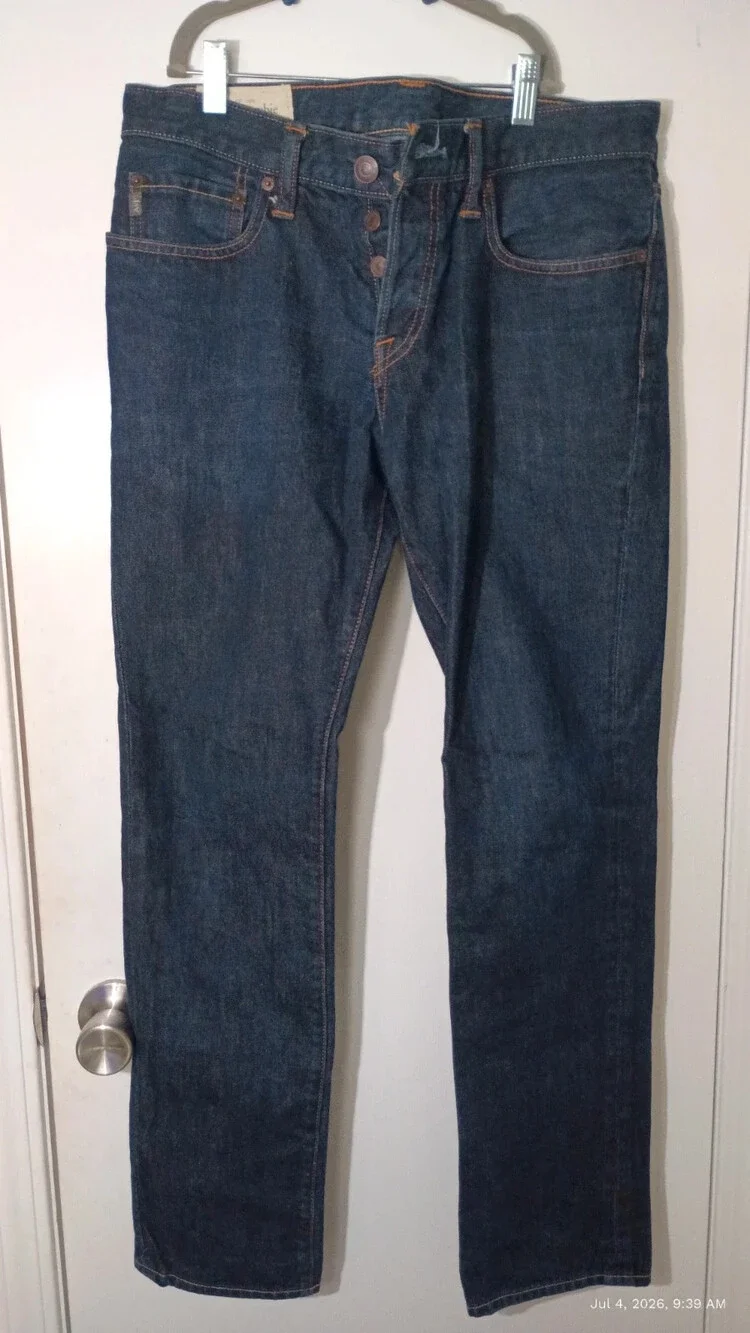 Abercrombie & Fitch The A&F Skinny Jeans Size 31x30 Dark Wash Denim Button